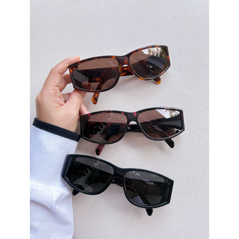 Celine Triomphe 07 Sunglasses  CL40227U กรอบ Acetate ของแท้พร้อมประกัน 1 ปี