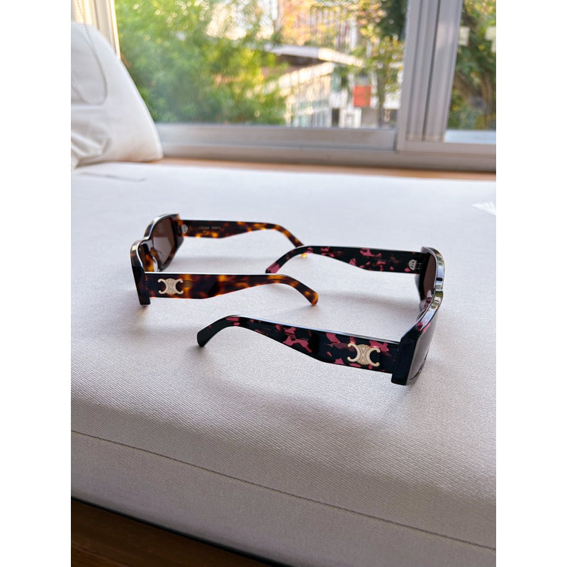 Celine Triomphe 07 Sunglasses  CL40227U กรอบ Acetate ของแท้พร้อมประกัน 1 ปี