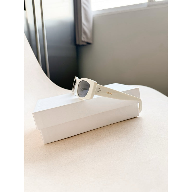 Celine Graphic S258 Sunglasses in Acetate ของแท้ CL40245U