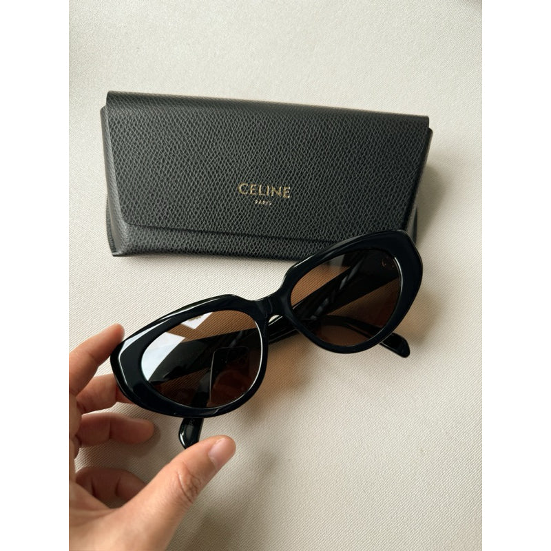 Celine Cat Eye S286 Sunglasses ทรงแคทอาย ดูดี Quiet Luxury มากค่า CL40286F
