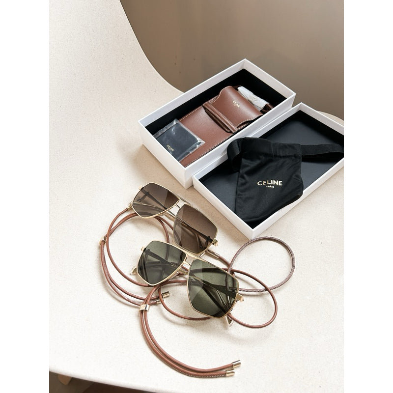 Celine Metal Frame 25 กล่อง และเคสกระเป๋าค่ะ CL40246U