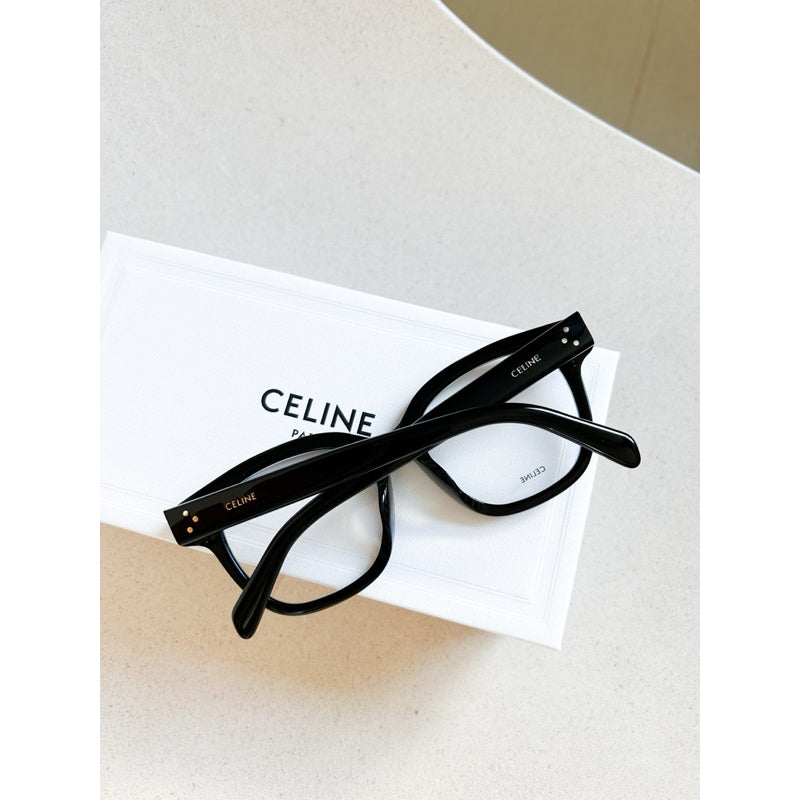 Celine Eyeglasses กรอบแว่นสายตารุ่นน้องลิซ่า CL50086F ของแท้เท่านั้นค่า