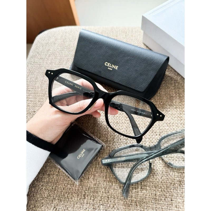 Celine Square Eyeglasses กรอบแว่นสายตาวัสดุ Acetate ร้านแอมของแท้เท่านั้น CL50127F/I