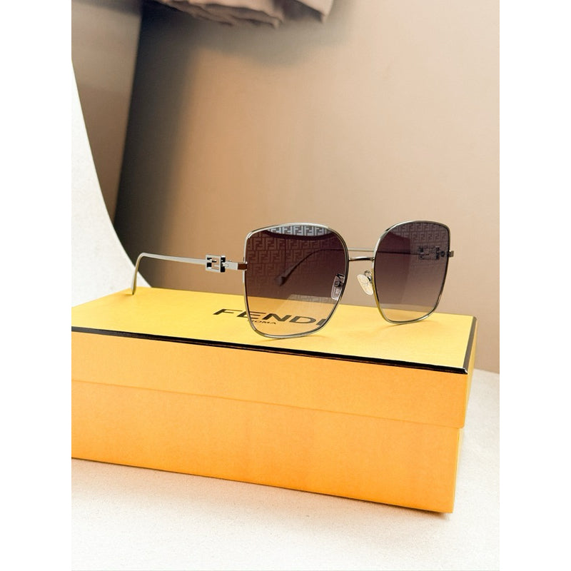 Fendi Baguette FF Micro Logo ทรงสวย ลายที่เลนส์ปังมากค่า ของแท้ FF40013U