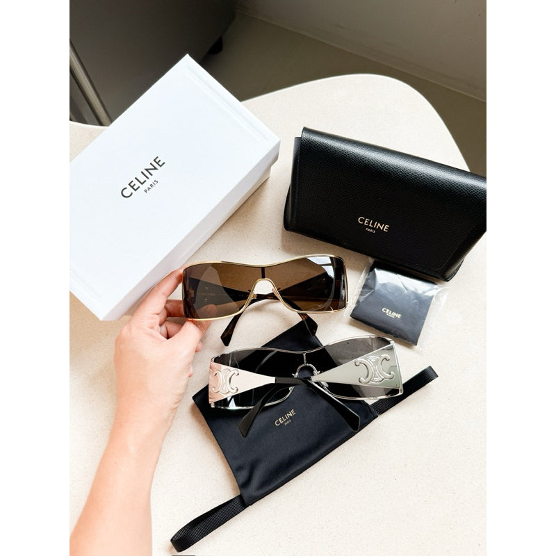 Celine Triomphe Metal Racer สวยสับละเอียด ปังมากค่า CL40283U
