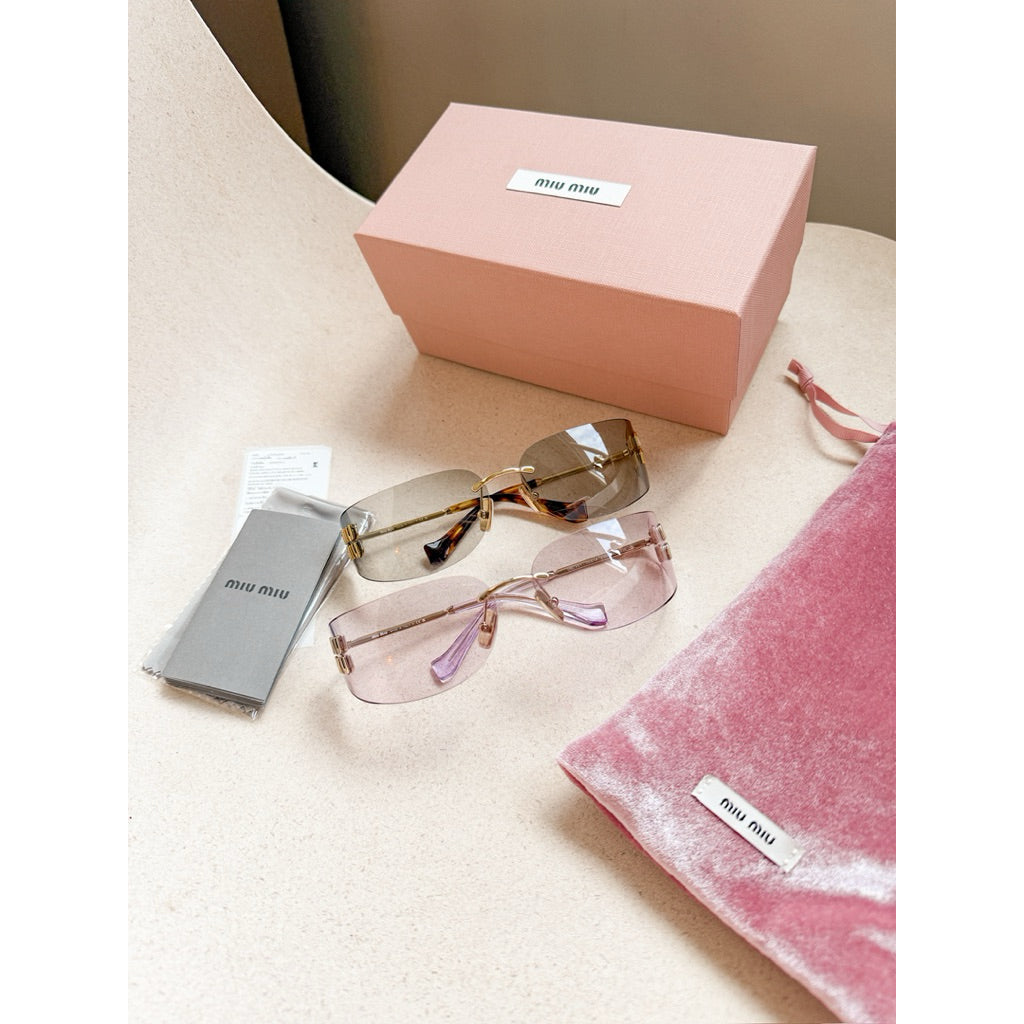 Miu Miu แว่นตารุ่น A51S ไร้กรอบโลโก้สวยตะโกน ร้านแอมของแท้เท่านั้นค่า