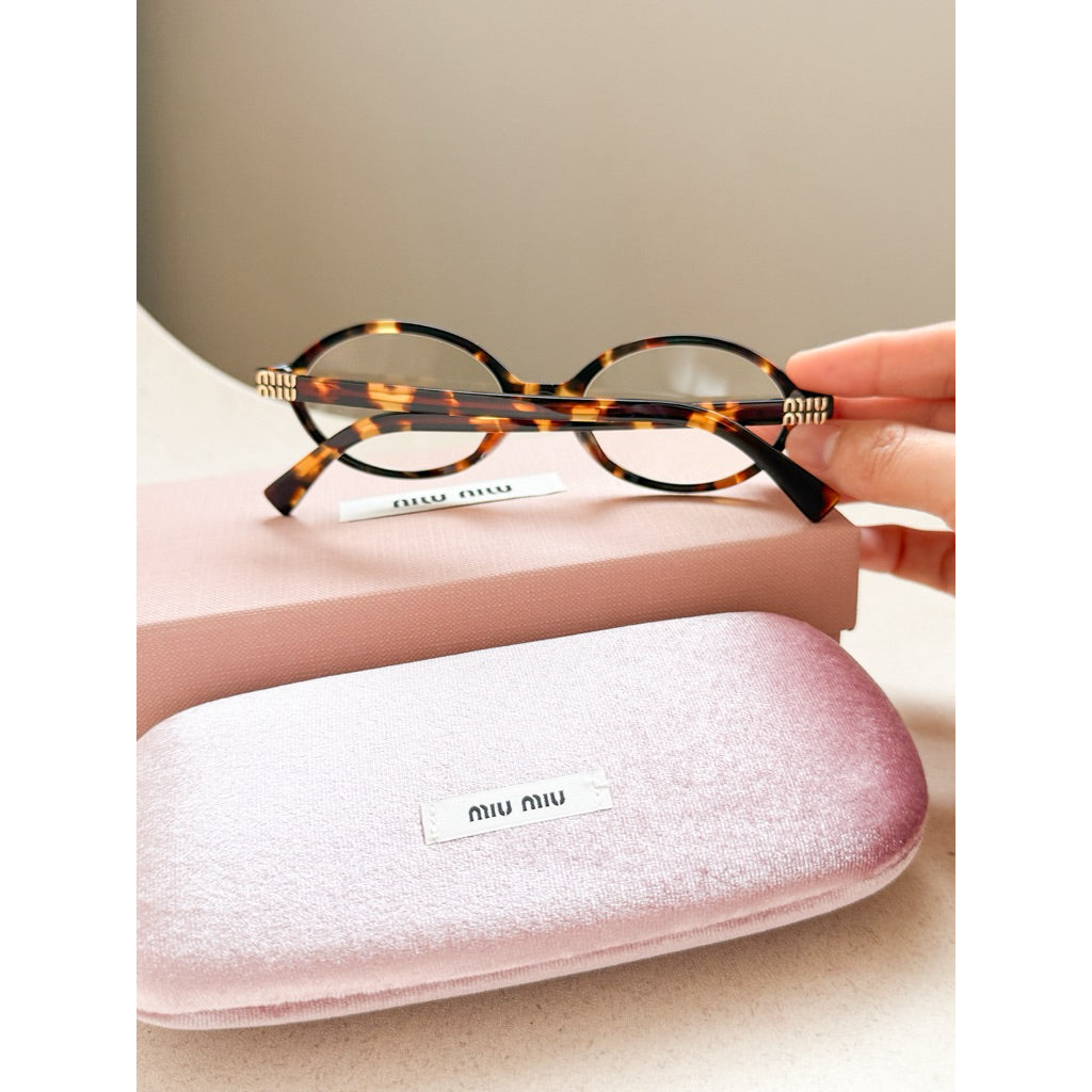 Miu Miu แว่นตารุ่น 04ZSF รุ่นA Must จัดไปค่า ร้านแอมของแท้เท่านั้นค่า