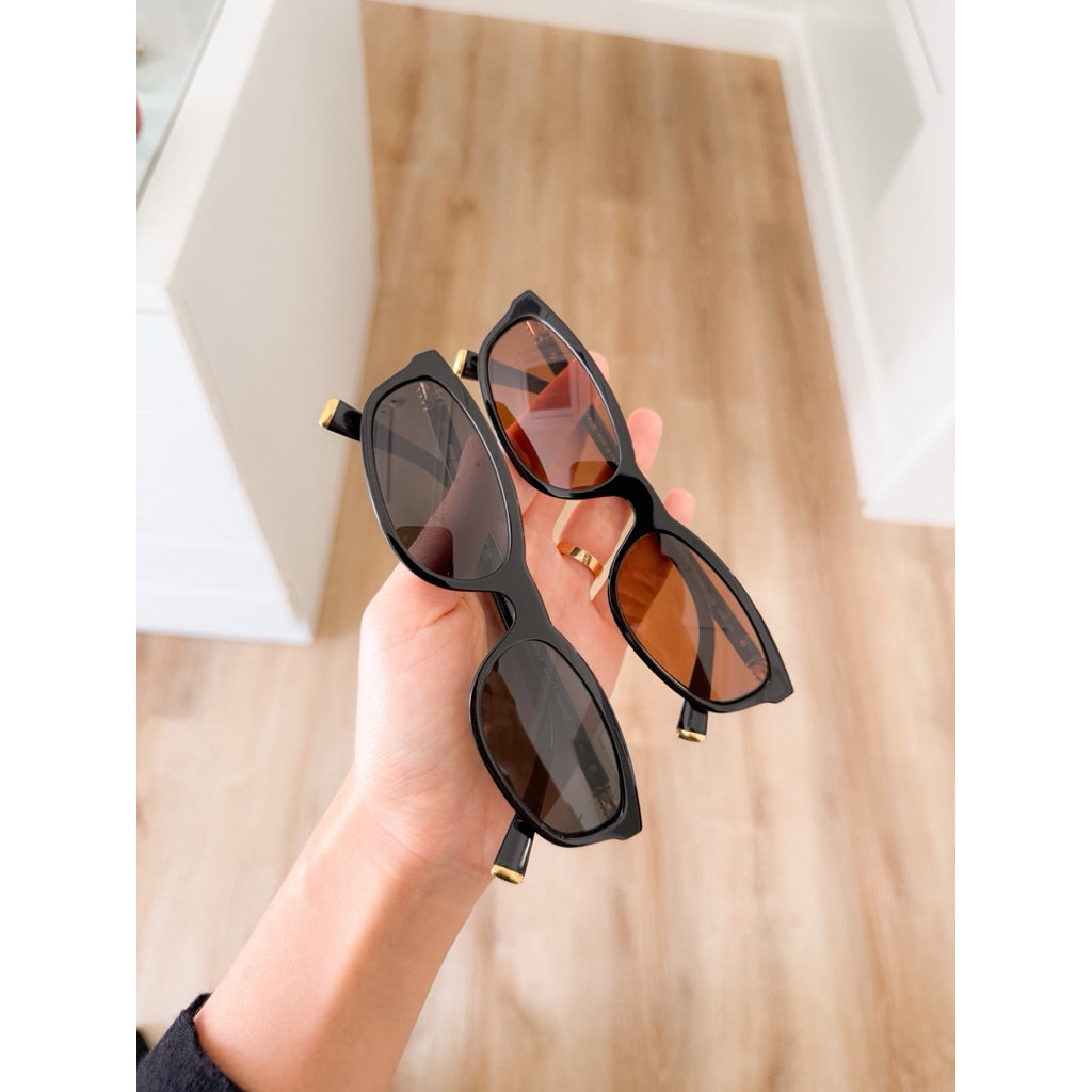 Miu Miu รุ่น A06SF แว่นกันแดดทรง D-Frame สวยชิค ของแท้ค่า