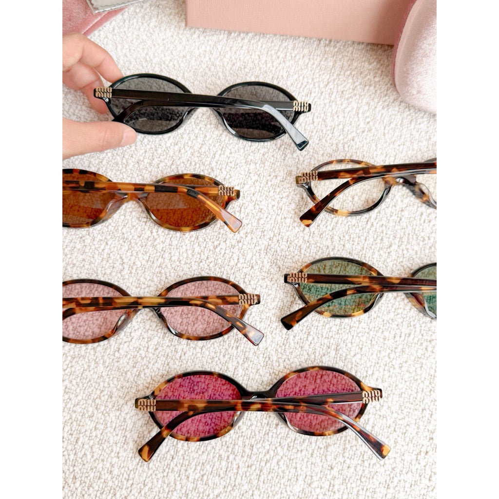 Miu Miu แว่นตารุ่น 04ZSF รุ่นA Must จัดไปค่า ร้านแอมของแท้เท่านั้นค่า