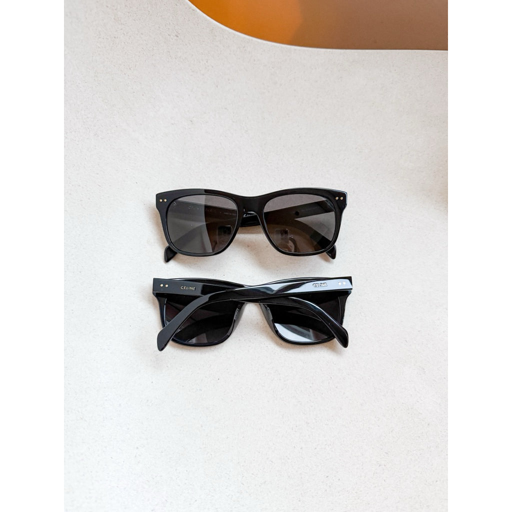 Celine Dots Square รุ่นที่คนรัก Celine ต้องมี ของแท้ค่า CL40322U