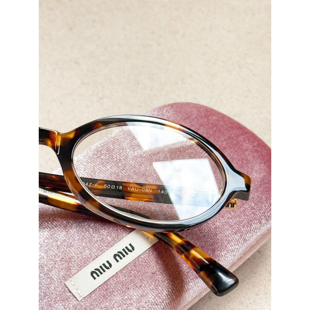 Miu Miu แว่นตารุ่น 04ZSF รุ่นA Must จัดไปค่า ร้านแอมของแท้เท่านั้นค่า