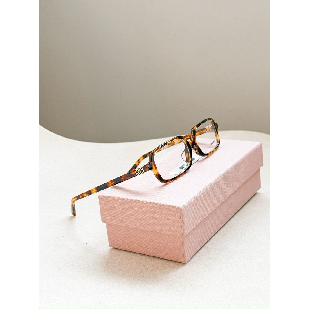 Miu Miu กรอบแว่นสายตารุ่น 01YVF ร้านแอมของแท้เท่านั้นค่า