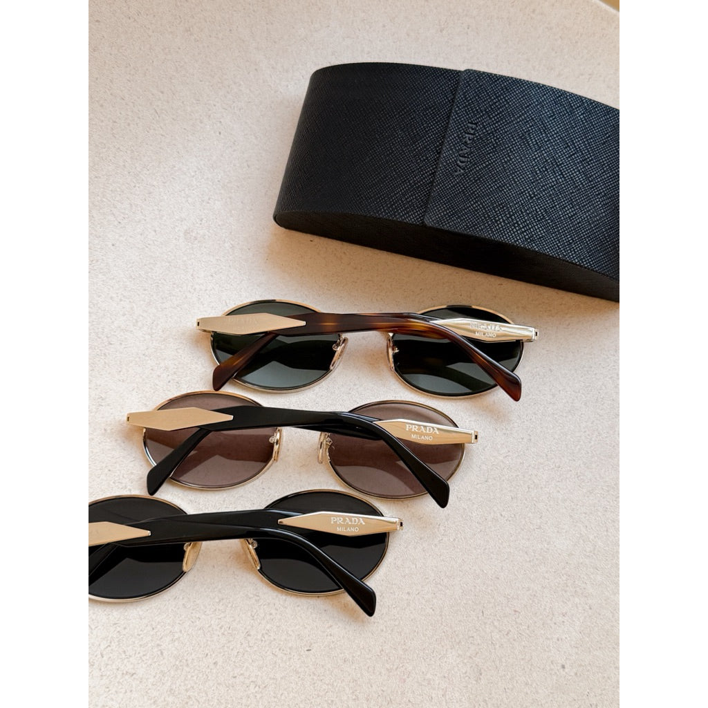 Prada แว่นกันแดด รุ่น 65ZS วงรีที่ตามหา สวยหรูหราเท่พราด้ามากๆค่า ของแท้เท่านั้น