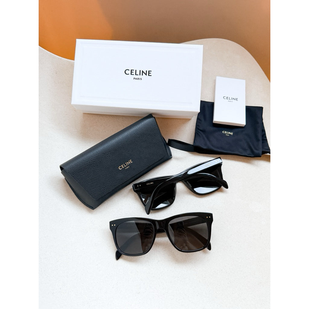 Celine Dots Square รุ่นที่คนรัก Celine ต้องมี ของแท้ค่า CL40322U