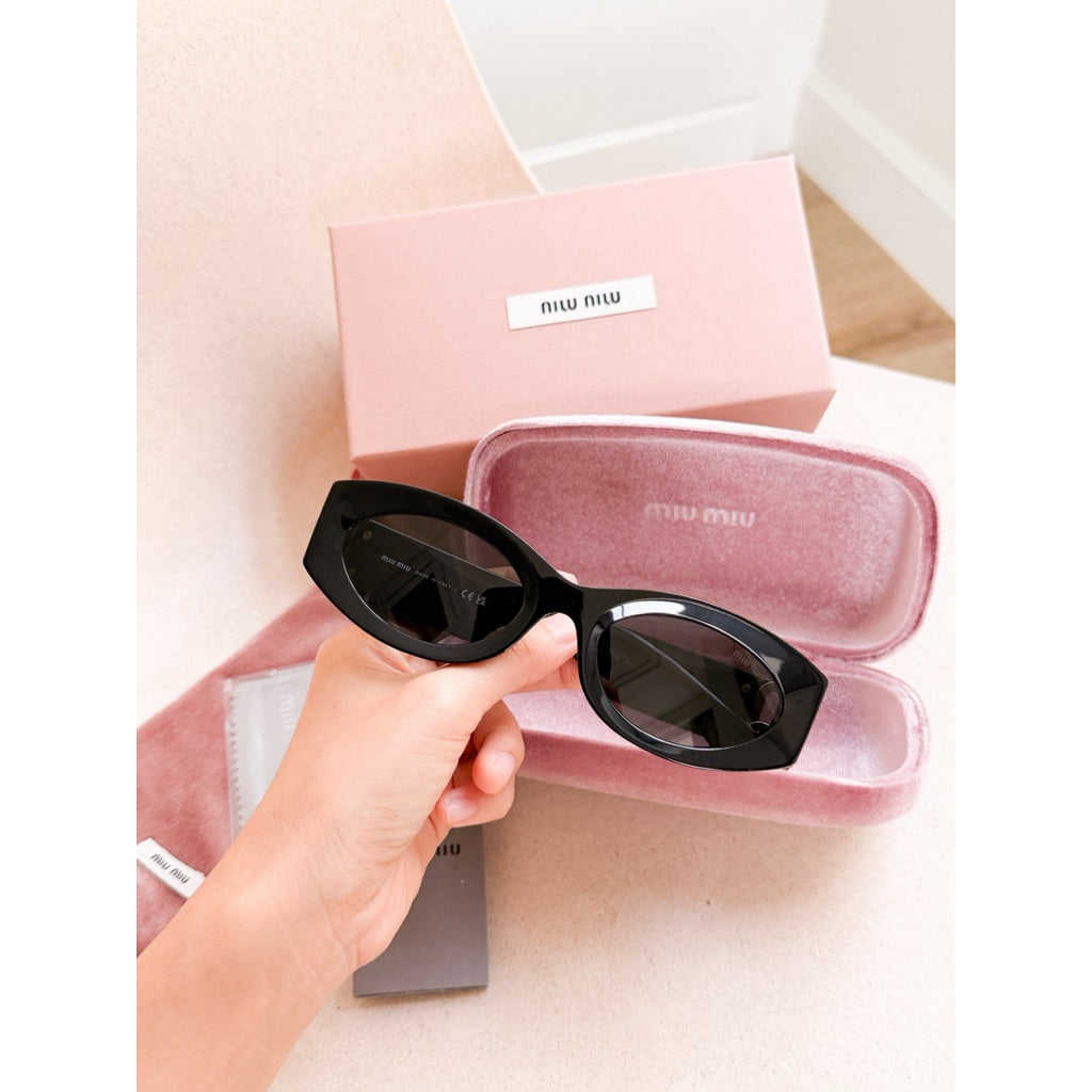 Miu Miu แว่นตารุ่น 11WS วงรีสวยแฟที่สุด ของแท้เท่านั้นค่า