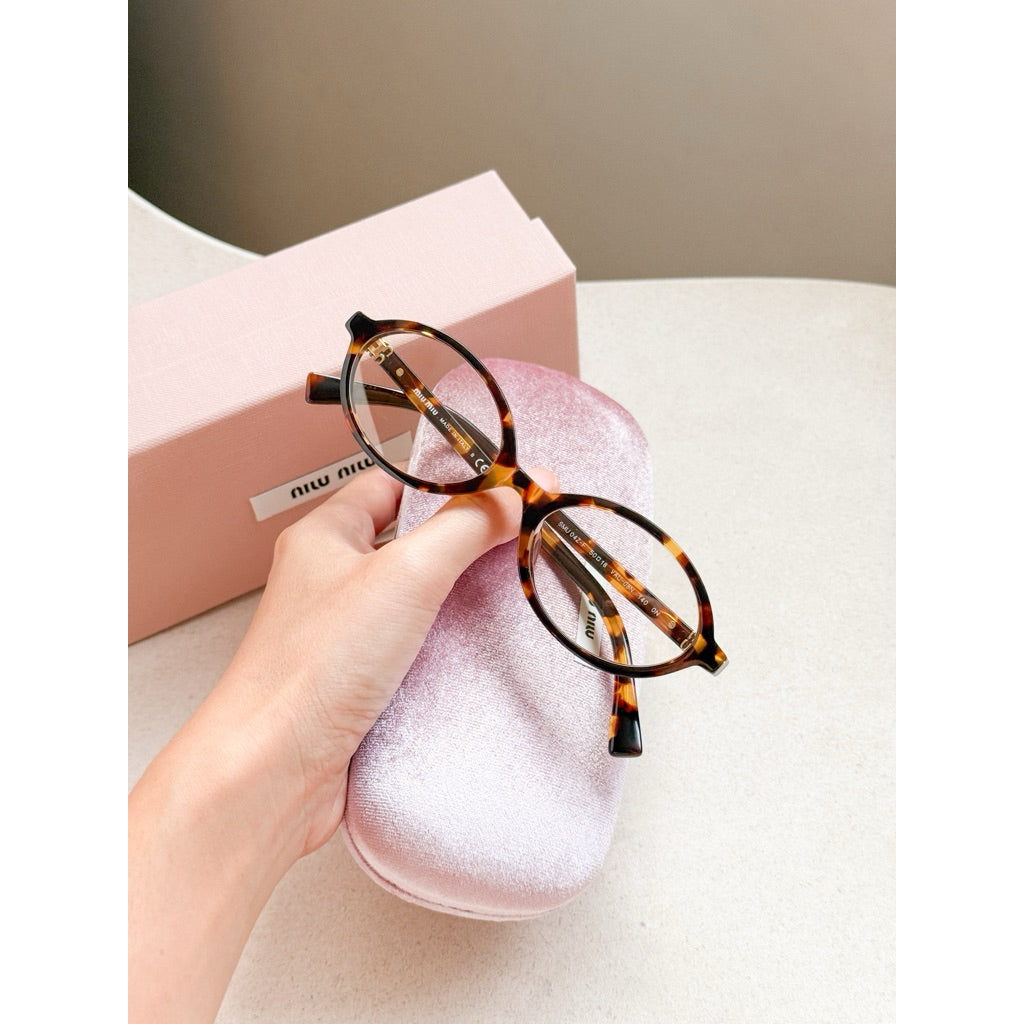 Miu Miu แว่นตารุ่น 04ZSF รุ่นA Must จัดไปค่า ร้านแอมของแท้เท่านั้นค่า