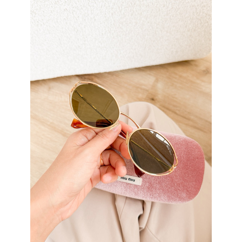 Miu Miu แว่นตารุ่น 52YS รุ่นแนะนำ น่ารักสุดใจ ของแท้เท่านั้นค่า