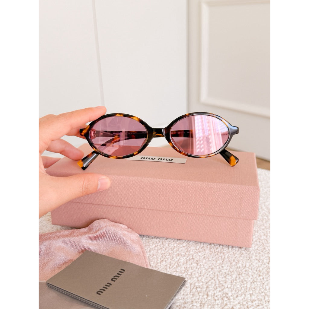 Miu Miu แว่นตารุ่น 04ZSF รุ่นA Must จัดไปค่า ร้านแอมของแท้เท่านั้นค่า