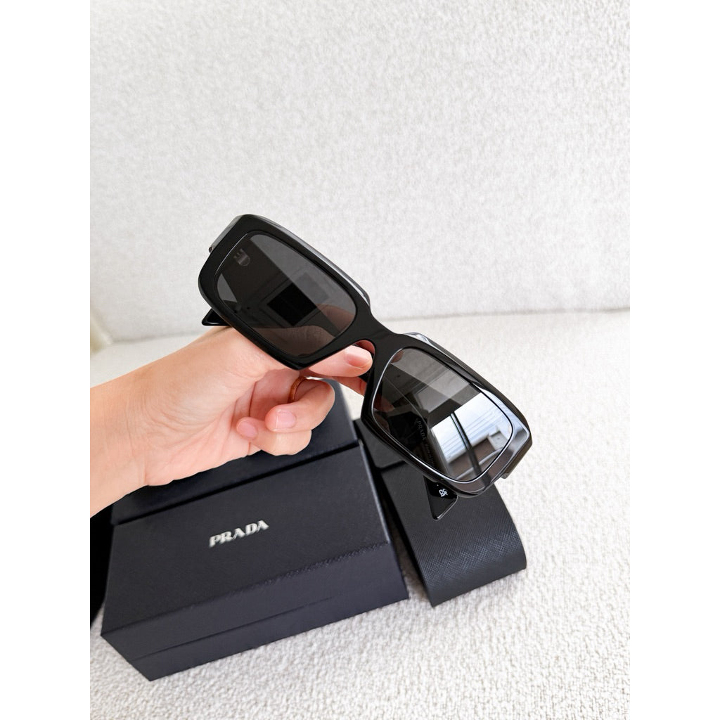 Prada Symbol แว่นตารุ่น 27ZSF ของแท้เท่านั้นค่า ประกันศูนย์